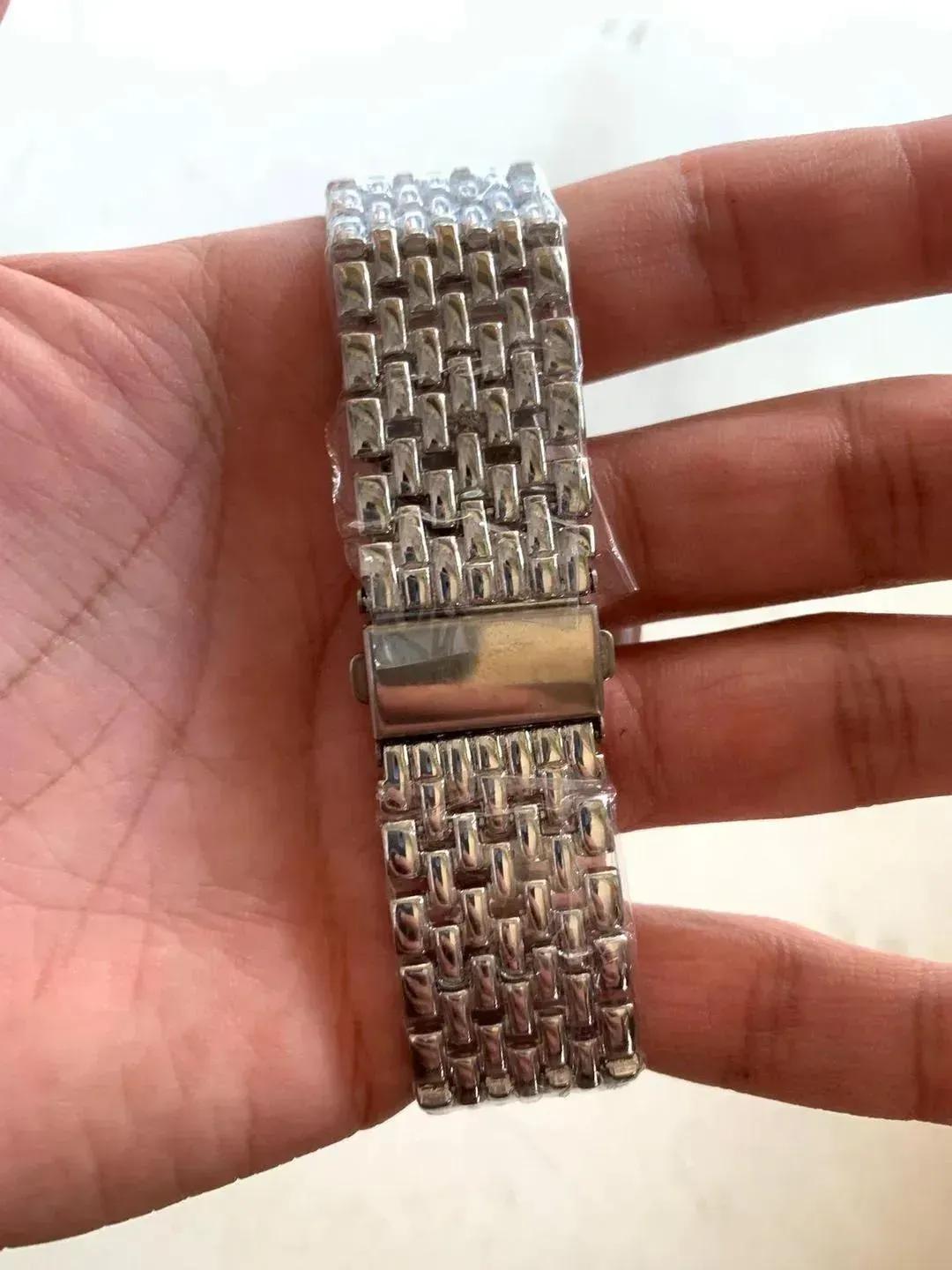 Men's Stainless Steel Analog Watch with Skin Friendly Strap _M